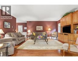 19 GREEN POINTE Drive - 12
