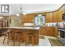 19 GREEN POINTE Drive - 14
