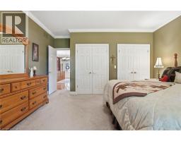 19 GREEN POINTE Drive - 28
