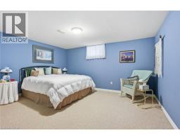 19 GREEN POINTE Drive - 34