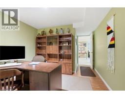 19 GREEN POINTE Drive - 37