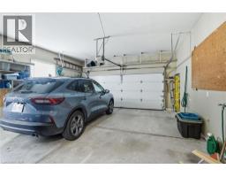 19 GREEN POINTE Drive - 42