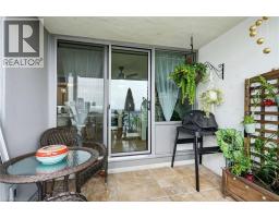 75 QUEEN Street N UnitNo. 1702 - 36