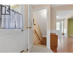 15 LEWIS Crescent - 19
