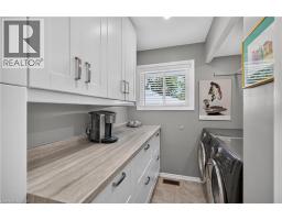 657 IROQUOIS Avenue - 16
