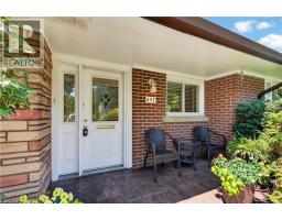 657 IROQUOIS Avenue - 3