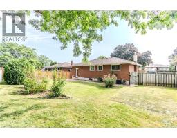 17 WOODSVIEW Avenue - 28