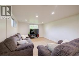 21 CULHAM Drive - 31