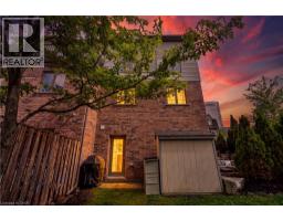 9 GUTHRIE Lane UnitNo. 9B - 32