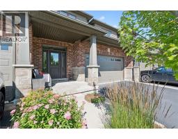 254 GOSLING GARDENS Avenue UnitNo. 11 - 3