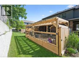254 GOSLING GARDENS Avenue UnitNo. 11 - 40