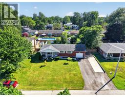 126 VICTORIA Avenue - 1