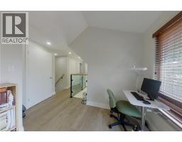 205 JANEFIELD Avenue - 20