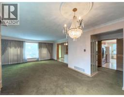 3577 BLUESTREAM Crescent - 34