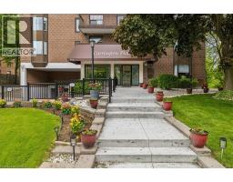 966 QUEENSTON Road UnitNo. 605 - 10
