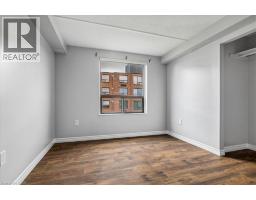 966 QUEENSTON Road UnitNo. 605 - 40