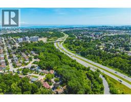 208 GLENCARRY Avenue - 40