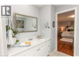 77 LAWRENCE Street - 27
