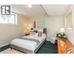 77 LAWRENCE Street - 33