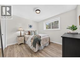 21 COACHWOOD Road - 19