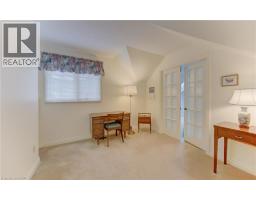 298 ROXTON Drive - 21