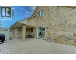 298 ROXTON Drive - 30