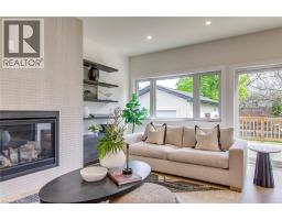 1411 MOUNTAIN GROVE Avenue - 20