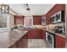 72 SWIFT Crescent - 18