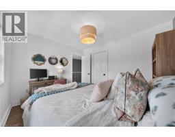 72 SWIFT Crescent - 30