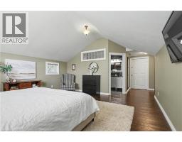 17 ATHLONE Road - 21