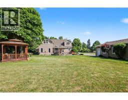 17 ATHLONE Road - 40