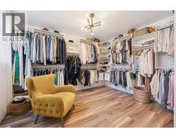 56 THORNRIDGE Crescent - 27