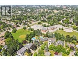 56 THORNRIDGE Crescent - 43