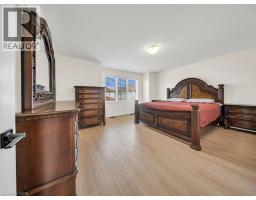39 BAINTREE Way - 2