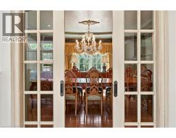 15 PEPPERTREE Crescent - 22