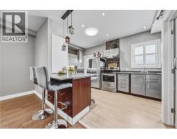 218 GROSVENOR Avenue N - 8
