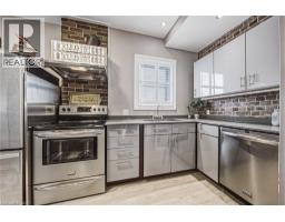 218 GROSVENOR Avenue N - 9