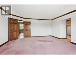 1046 BOOK Road W - 14