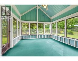 1046 BOOK Road W - 21