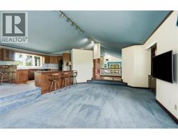 1046 BOOK Road W - 7