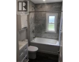 805 ROCKWAY Drive - 6