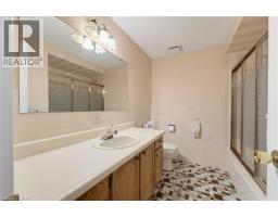 59 FORESTVIEW Drive - 27