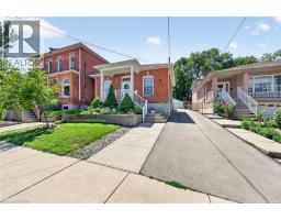 156 E SIMCOE Street E - 2