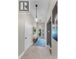 9 STELLA Street - 6