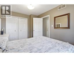 138 STIEFELMEYER Crescent - 22