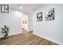60 LYSANDA Avenue - 14
