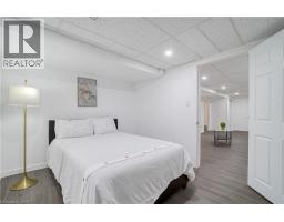 60 LYSANDA Avenue - 33
