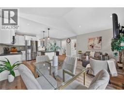 822 MAIN Street - 15