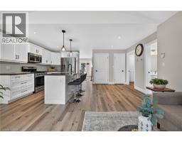 822 MAIN Street - 18