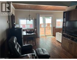 6 LAKESIDE Drive - 20